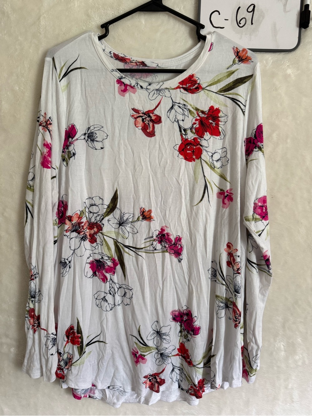 Apt. 9 White Long Sleeve Floral Top - Pink & Red Blooms